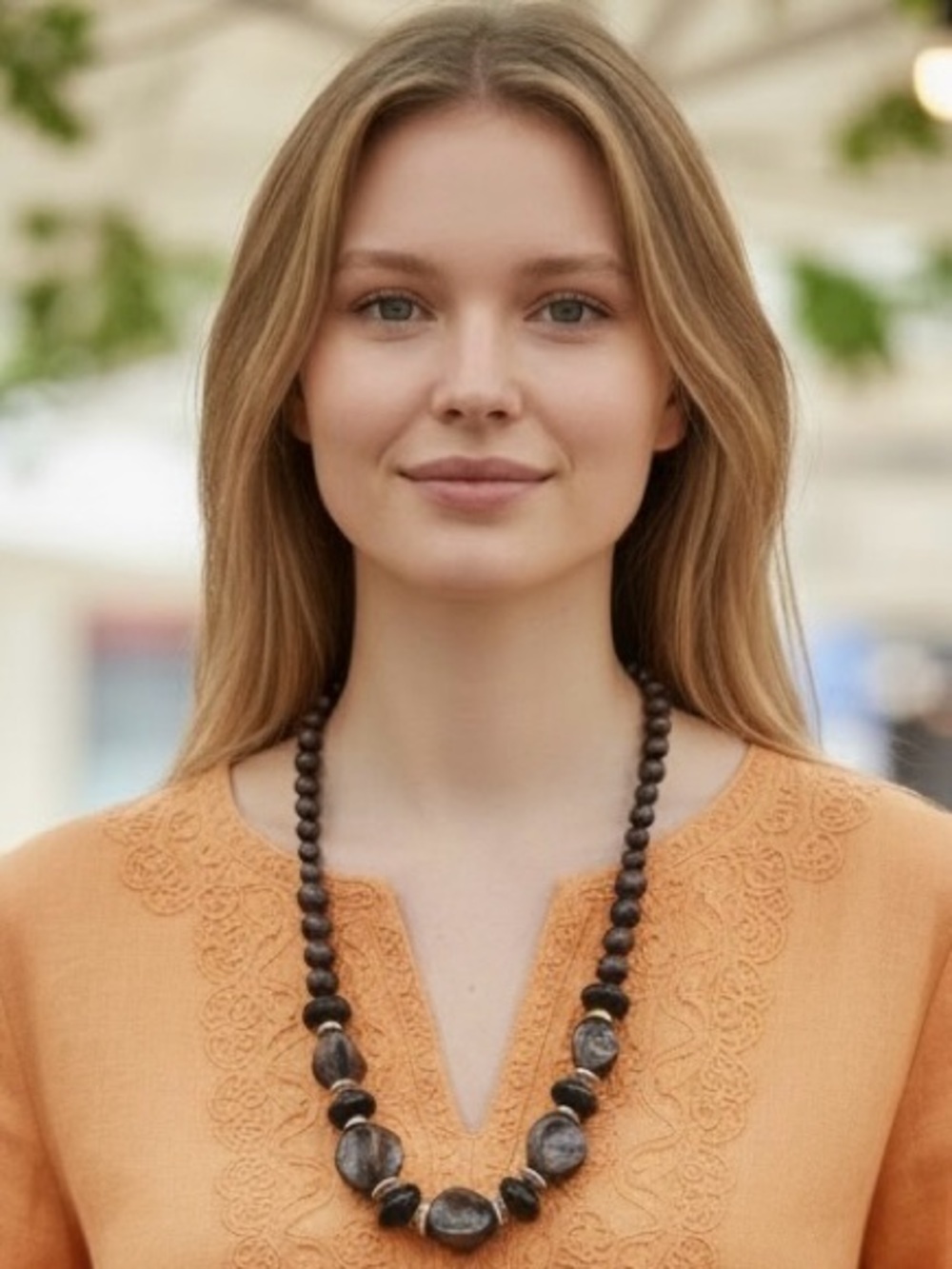 Vintage Marbled Resin Statement Necklace – Chunky Beads & Gold‑Tone Accents